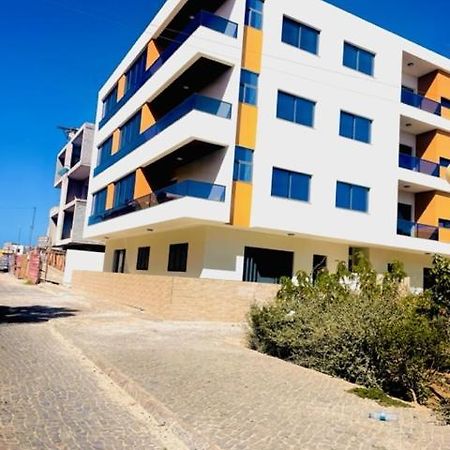 Brand New Spacious T3 Apartment In Санта-Мария Экстерьер фото