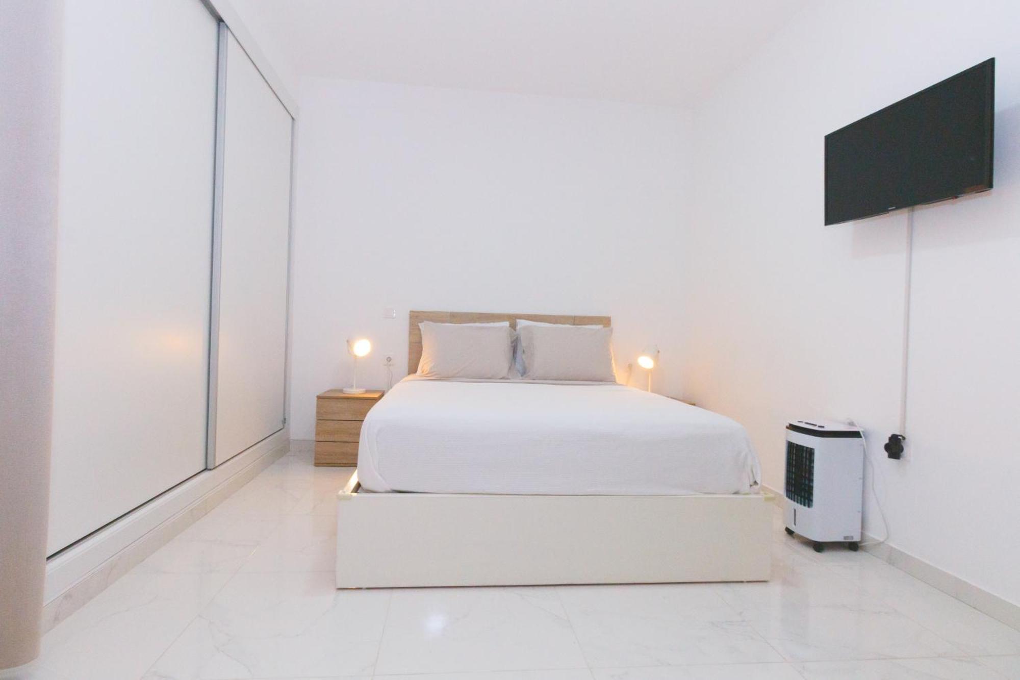 Brand New Spacious T3 Apartment In Санта-Мария Экстерьер фото