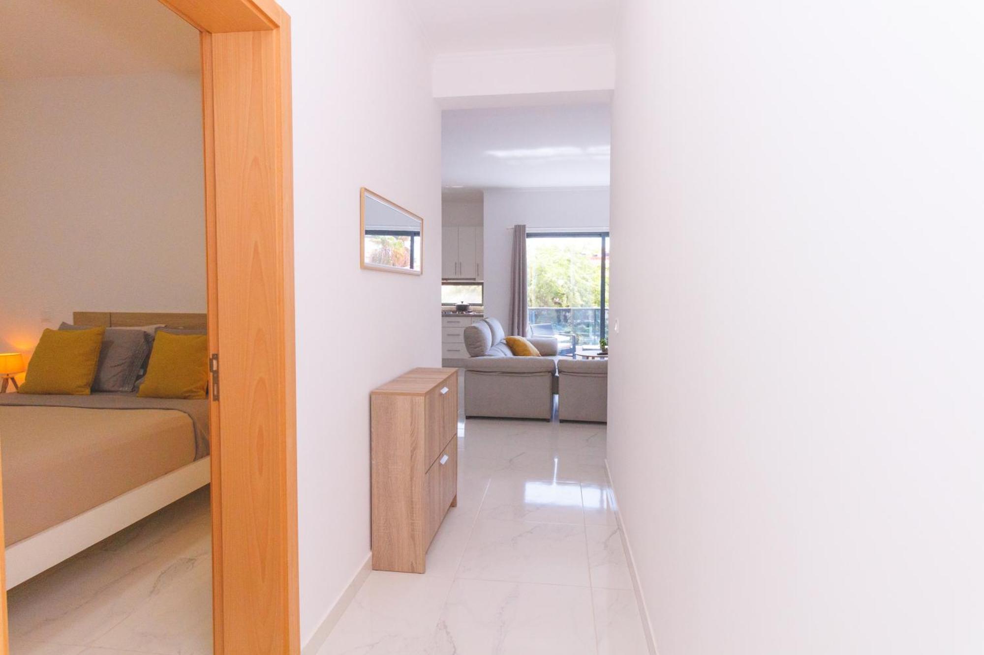 Brand New Spacious T3 Apartment In Санта-Мария Экстерьер фото