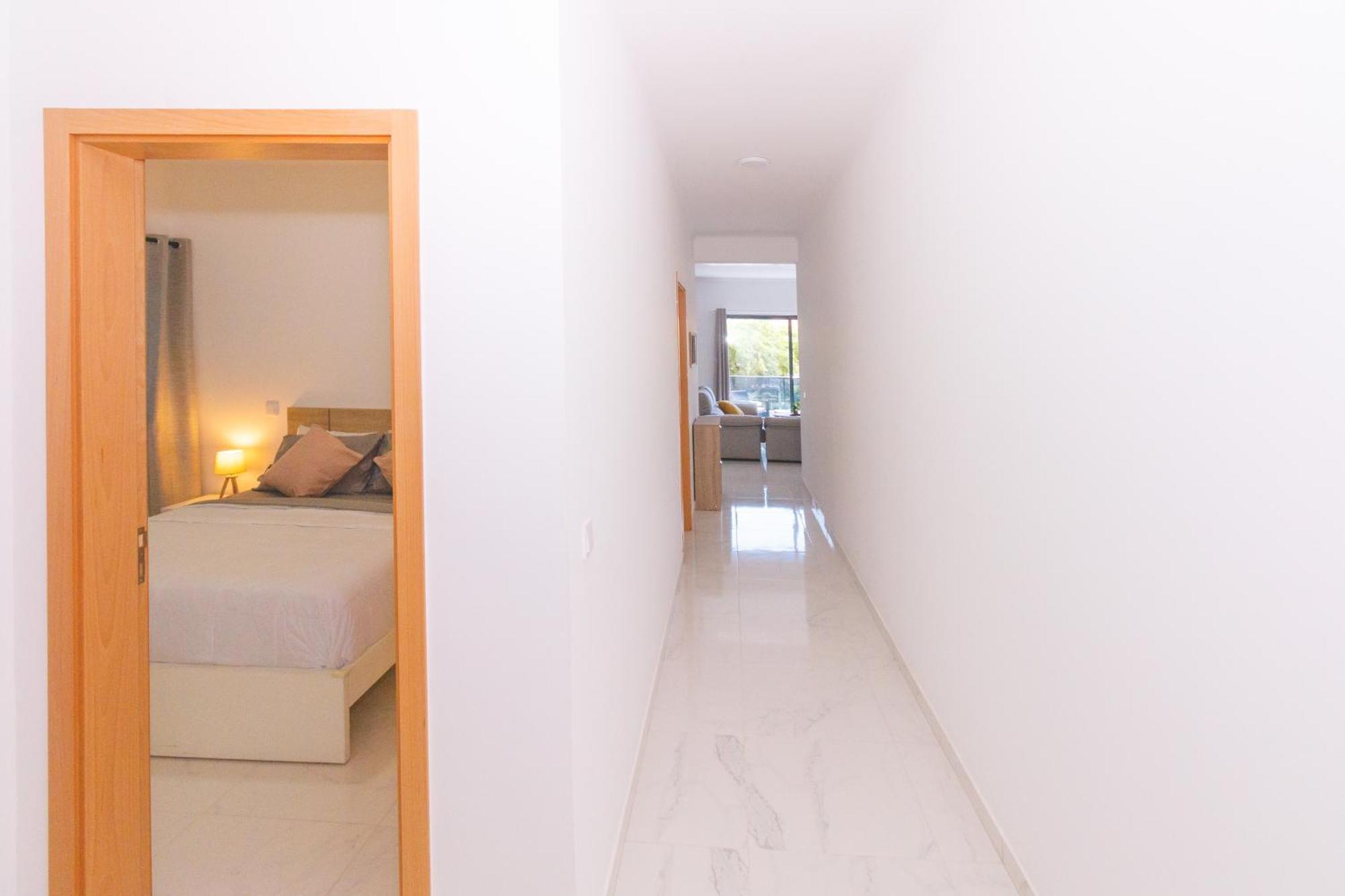 Brand New Spacious T3 Apartment In Санта-Мария Экстерьер фото